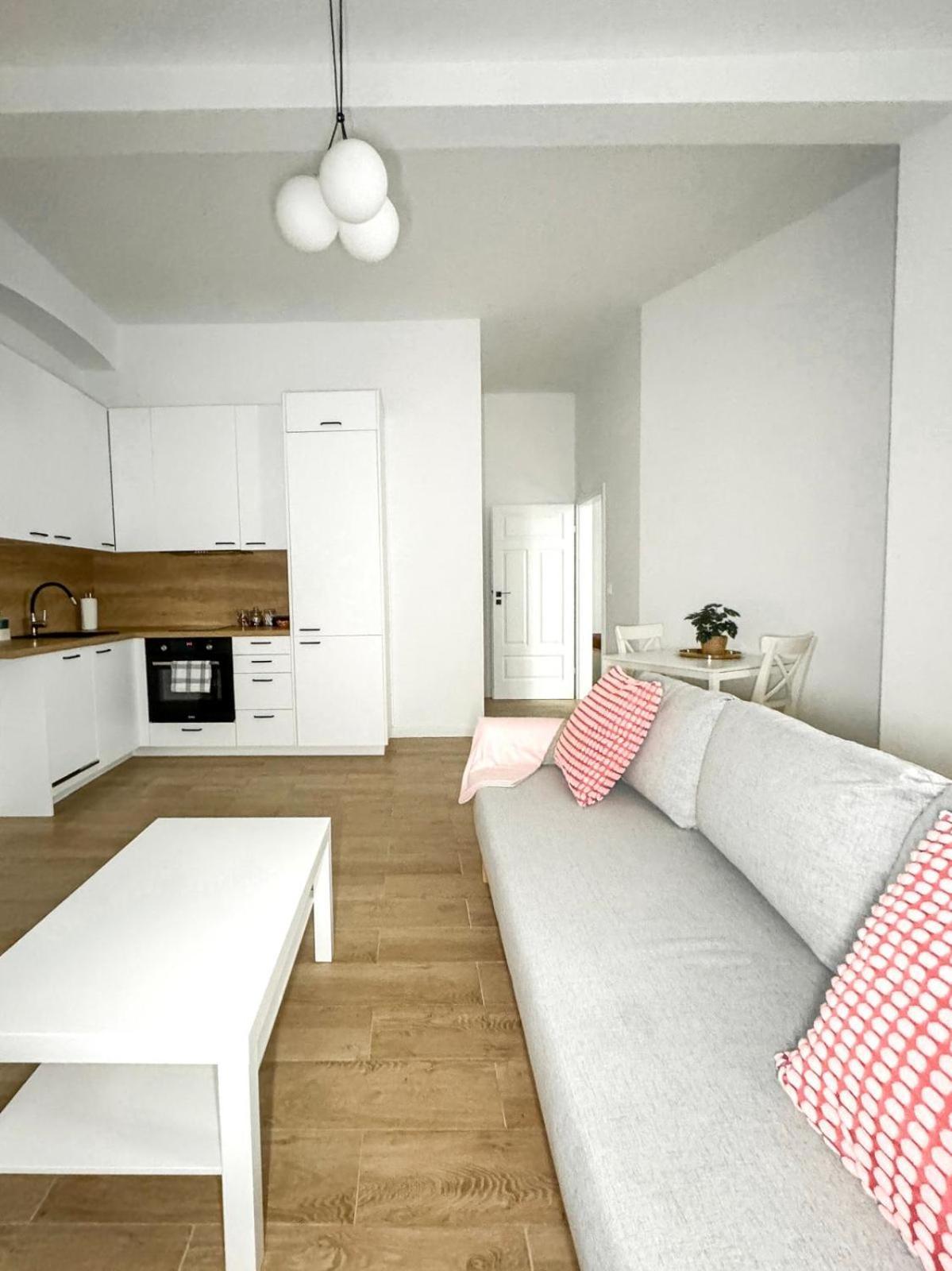 Luxury Design Apartments - Poznanska Warsaw City Center Εξωτερικό φωτογραφία