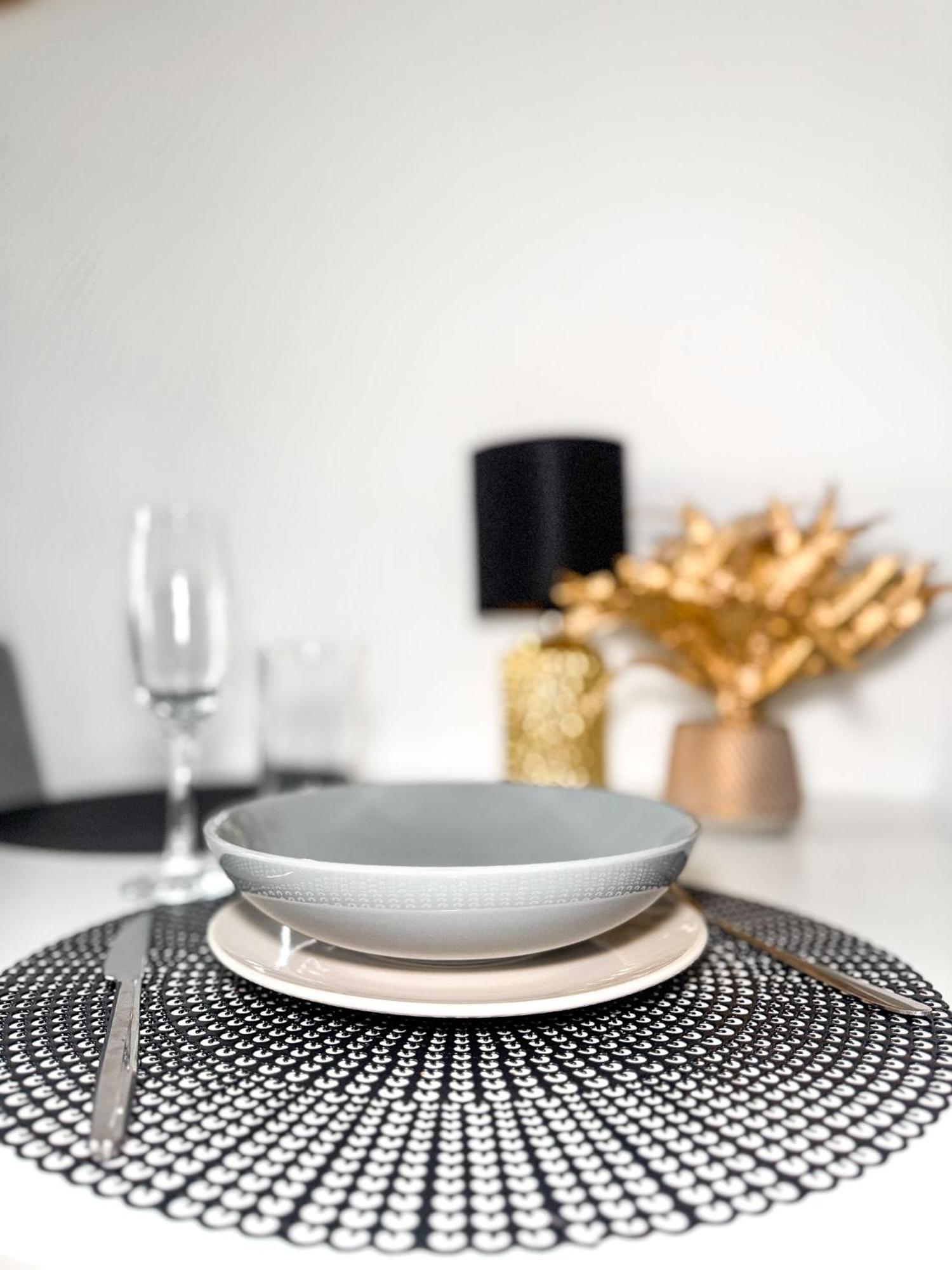 Luxury Design Apartments - Poznanska Warsaw City Center Εξωτερικό φωτογραφία